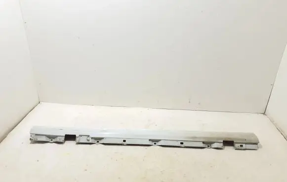 Mercedes-Benz CLA C118 X118 Sill A1186980400