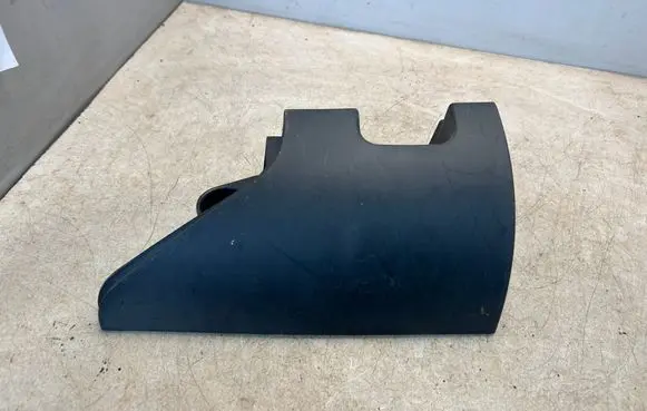 Renault Kangoo II Rear/tail light trim molding 8200557181