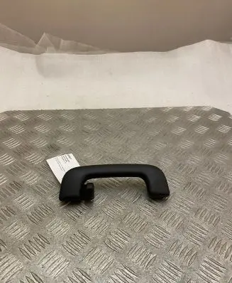 Rear interior roof grab handle