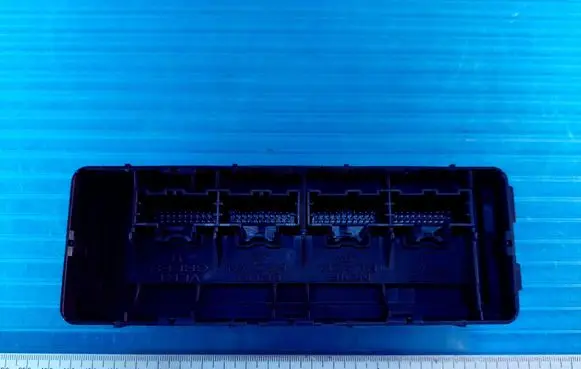 Chevrolet Cruze Fuse module 13574821 4821