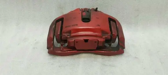 BMW 5 GT F07 Front brake caliper 6786818