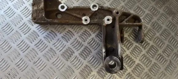 Audi A3 S3 8P Front lower control arm/wishbone 1k0199096e