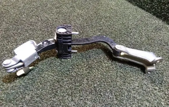 Peugeot Boxer Front door check strap stopper ES72