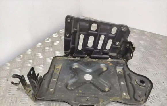 Fiat Sedici Battery tray 
