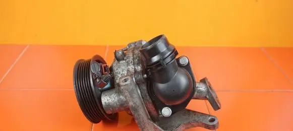 Opel Astra K Water pump 55490715 B16DTH
