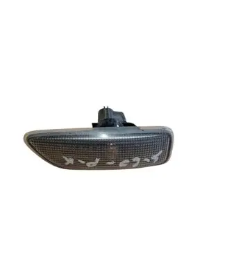Volvo S60 Front fender indicator light 8658944