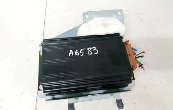 Audi TT Mk1 Sound amplifier