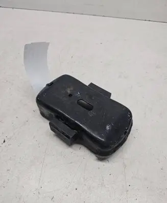 KIA Sorento Engine mount bracket 90502550