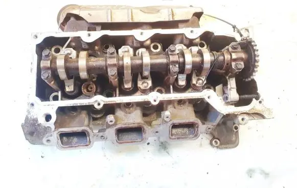 Jeep Cherokee Engine head 53020983