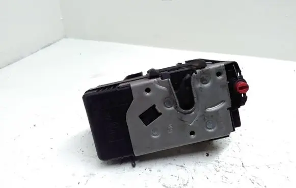 Opel Signum Rear door lock 24447345