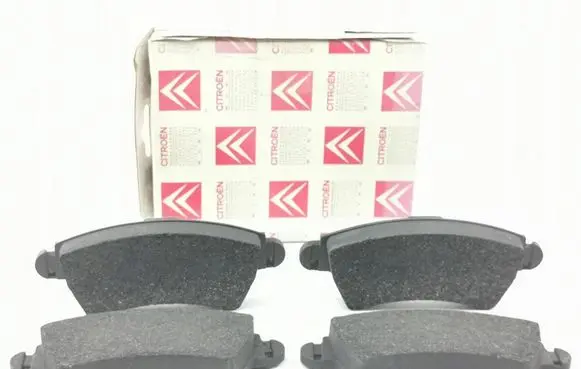 Peugeot 206+ Brake pads (front) 4252.03