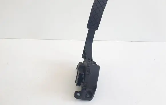 Audi A6 S6 C6 4F Accelerator throttle pedal 4F1723523A 6PV008984