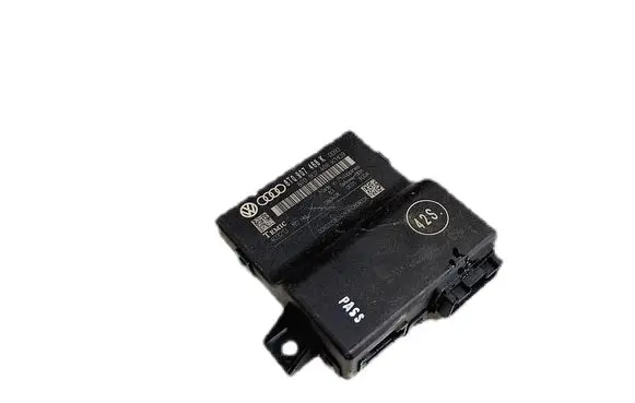 Audi A4 S4 B8 8K Gateway control module 8T0907468K