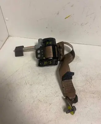Volvo S80 Rear seatbelt 39969924