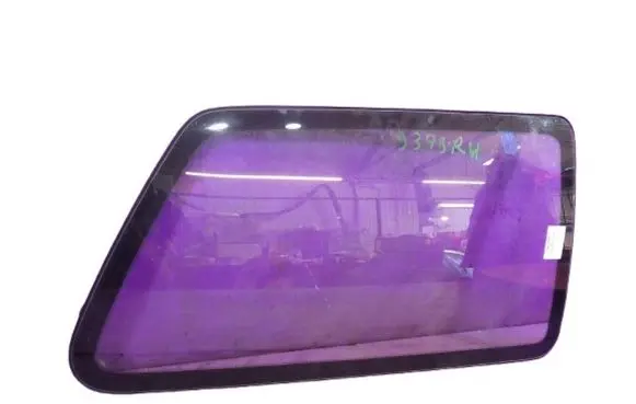 Volkswagen Golf III Rear side window