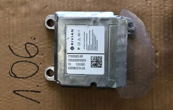 Rivian EDV 500 700 900 Airbag control unit/module PT00000612X0F