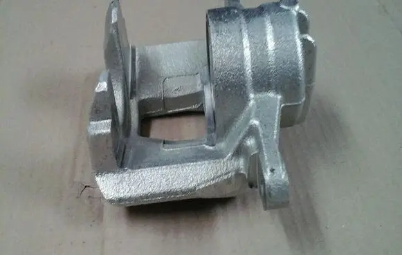 Peugeot 207 CC Front brake caliper 0204004449