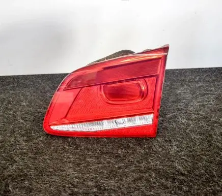 Volkswagen PASSAT B7 Tailgate rear/tail lights 3AE945094J
