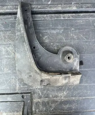 Hyundai Sonata Rear mudguard 868413K000