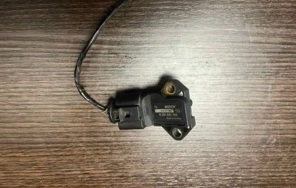 Volkswagen Transporter - Caravelle T5 Air pressure sensor 0281002399