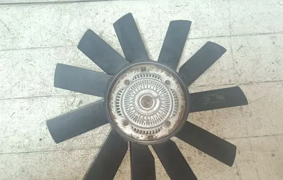 BMW 3 E36 Fan impeller 17233639