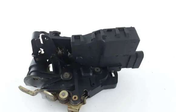 Mercedes-Benz ML W163 Front door lock A1637201235
