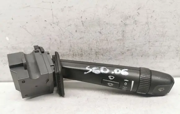 Volvo S60 Wiper control stalk 30768099