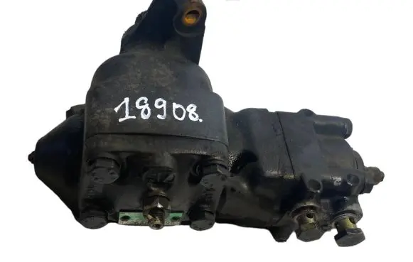 BMW 8 E31 Steering rack 1139731 8051955126
