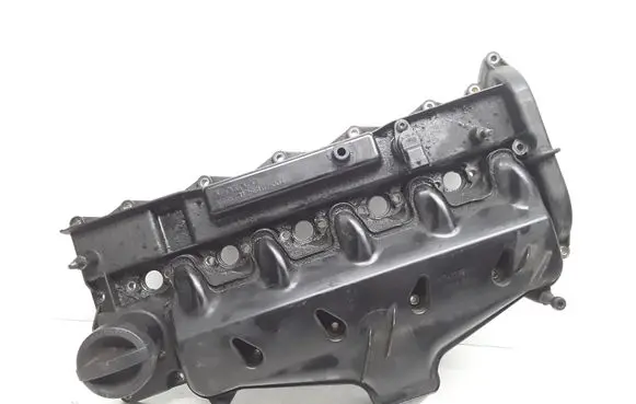 Volvo XC90 Rocker cam cover 30743259 31256167