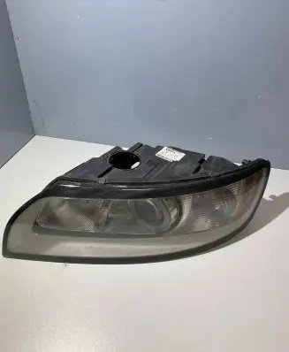 Volvo V50 Headlight/headlamp 31265700 0301237601