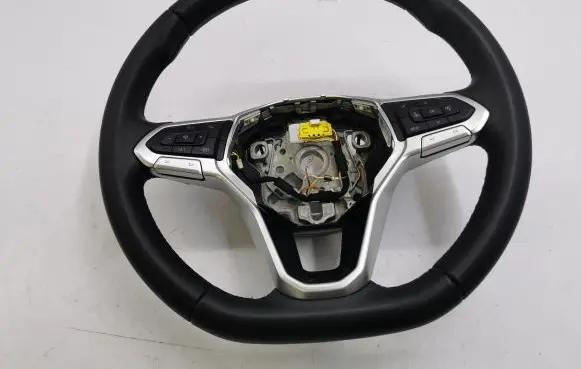 Volkswagen Tiguan Steering wheel 5H0419089