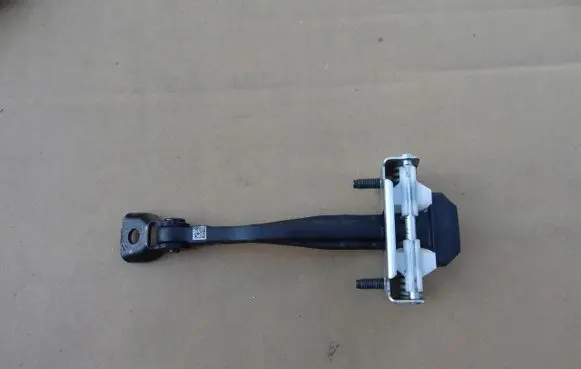 Ford Kuga III Rear door check strap stopper XXXXXXXXX