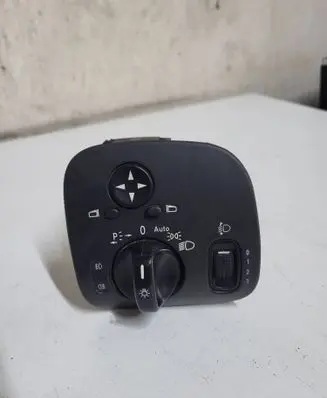 Mercedes-Benz C W203 Light switch 24406574725 A2035450604 04058515