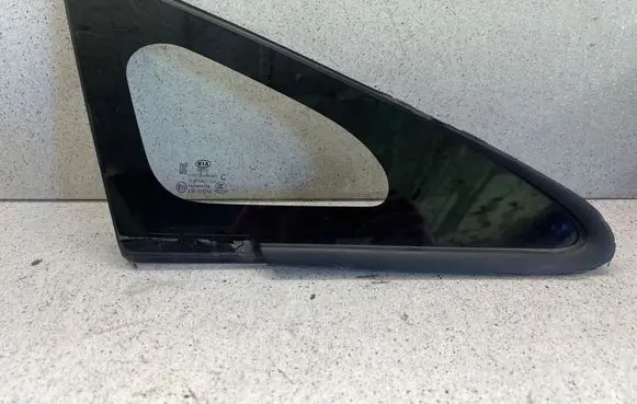 KIA Rio Front triangle window/glass DOT736AS2M31 43R019700 1024138