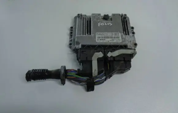 Ford Focus Engine control unit/module ECU CV6112A650APE CV6A12B684BB 0261S10159