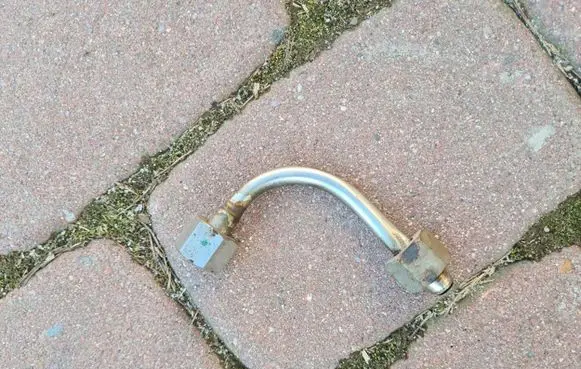 Opel Combo D Air intake hose/pipe 98TYS