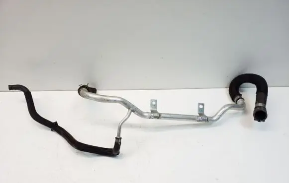 Chrysler 200 Engine coolant pipe/hose