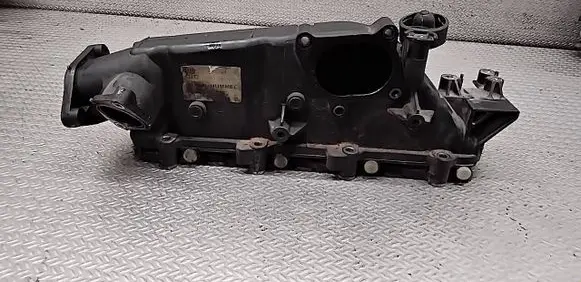 Audi A8 S8 D3 4E Intake manifold 057129712A