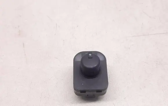 Audi A1 Wing mirror switch 8E0959565 1613 PBTPGF20