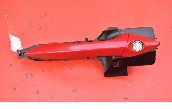 Hyundai i30 Front door exterior handle 
