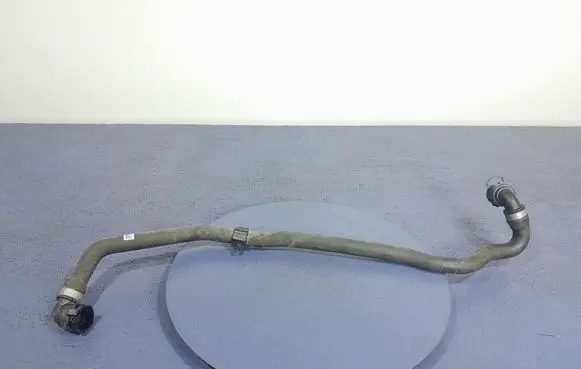 BMW X3 E83 Engine coolant pipe/hose 9894745