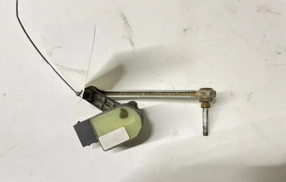 Volkswagen Phaeton Yaw turn rate sensor 3D0941286D 15160100522