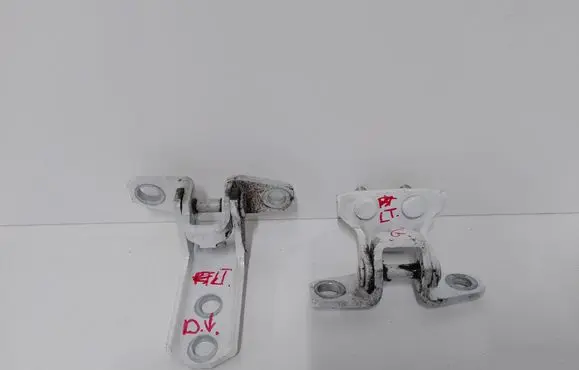 Mitsubishi ASX Rear door hinge set 