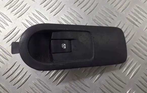 Renault Scenic II - Grand scenic II Quarter vent window switch 156013740