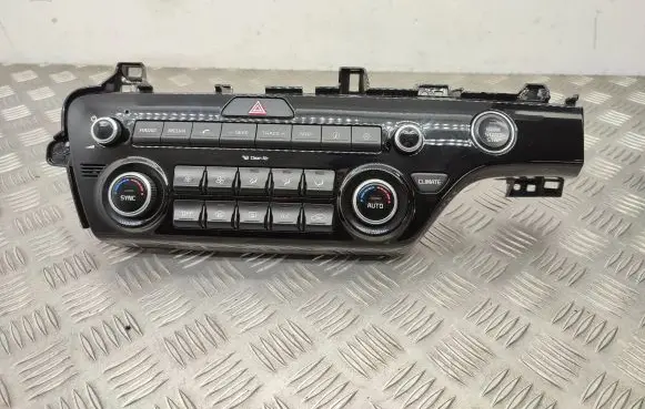 KIA Sportage Climate control unit 97250F1700FHV 84745F1850