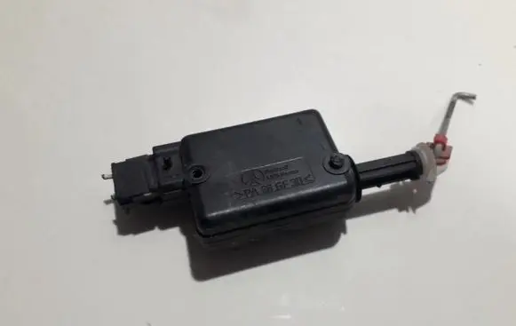 Renault Scenic I Central locking motor 