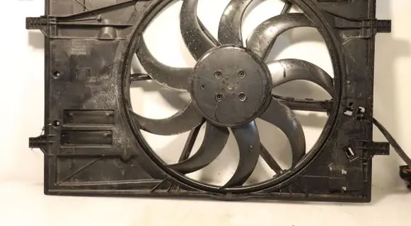 Skoda Octavia Mk4 Air conditioning (A/C) fan (condenser) 5WA959455B