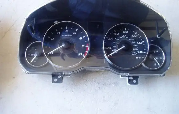 Subaru Legacy Speedometer (instrument cluster) NS05001M