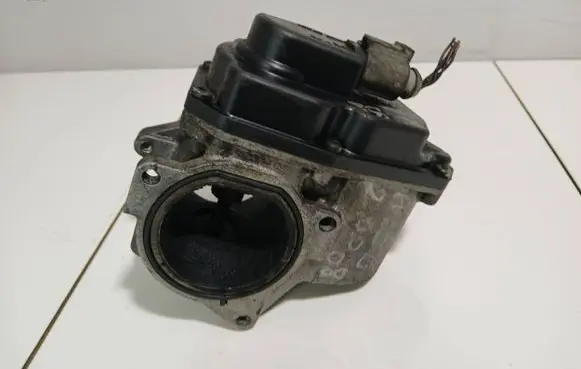 Audi A4 S4 B8 8K EGR valve 03L131501E 26681718