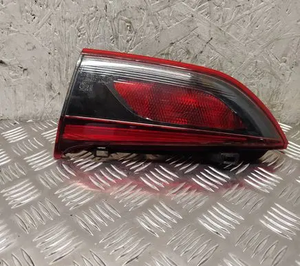 Mazda 6 Tailgate light lenses 